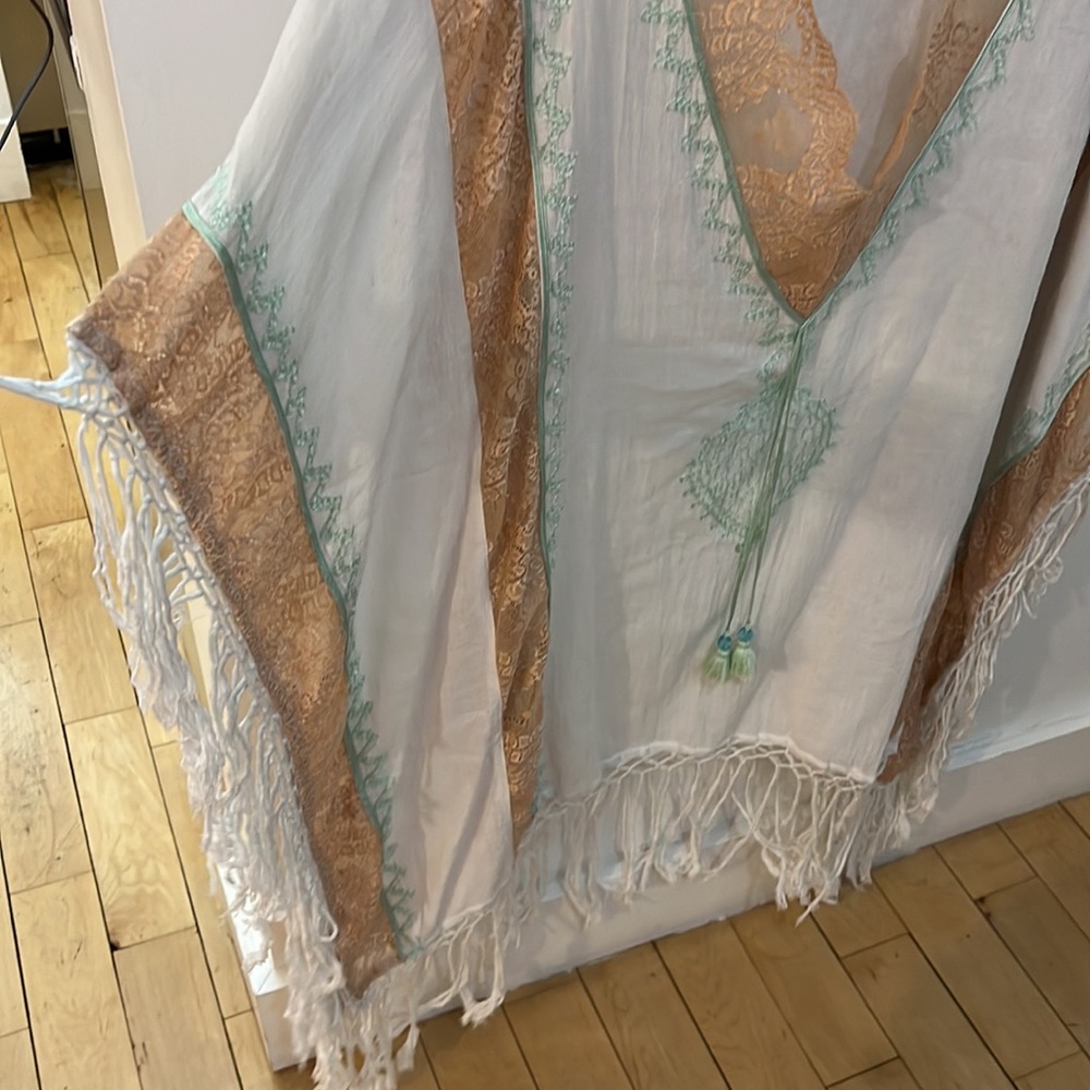 Fleur de Pirate Embroidered Caftan OS - Picture 7 of 14